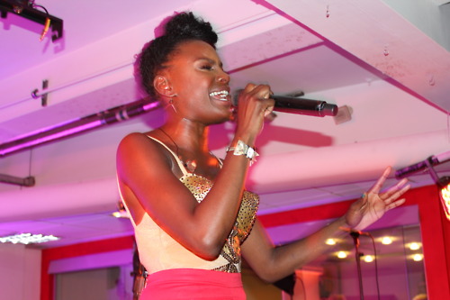 tumblr_lqlx5lA2vR1qf9jhao1_500